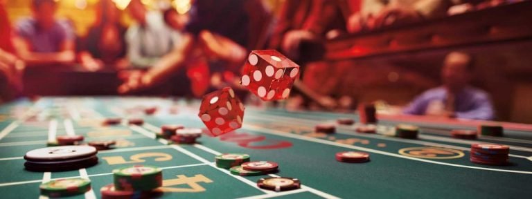 Sảnh live casino với dealer trực tiếp trên nền tảng zalv888